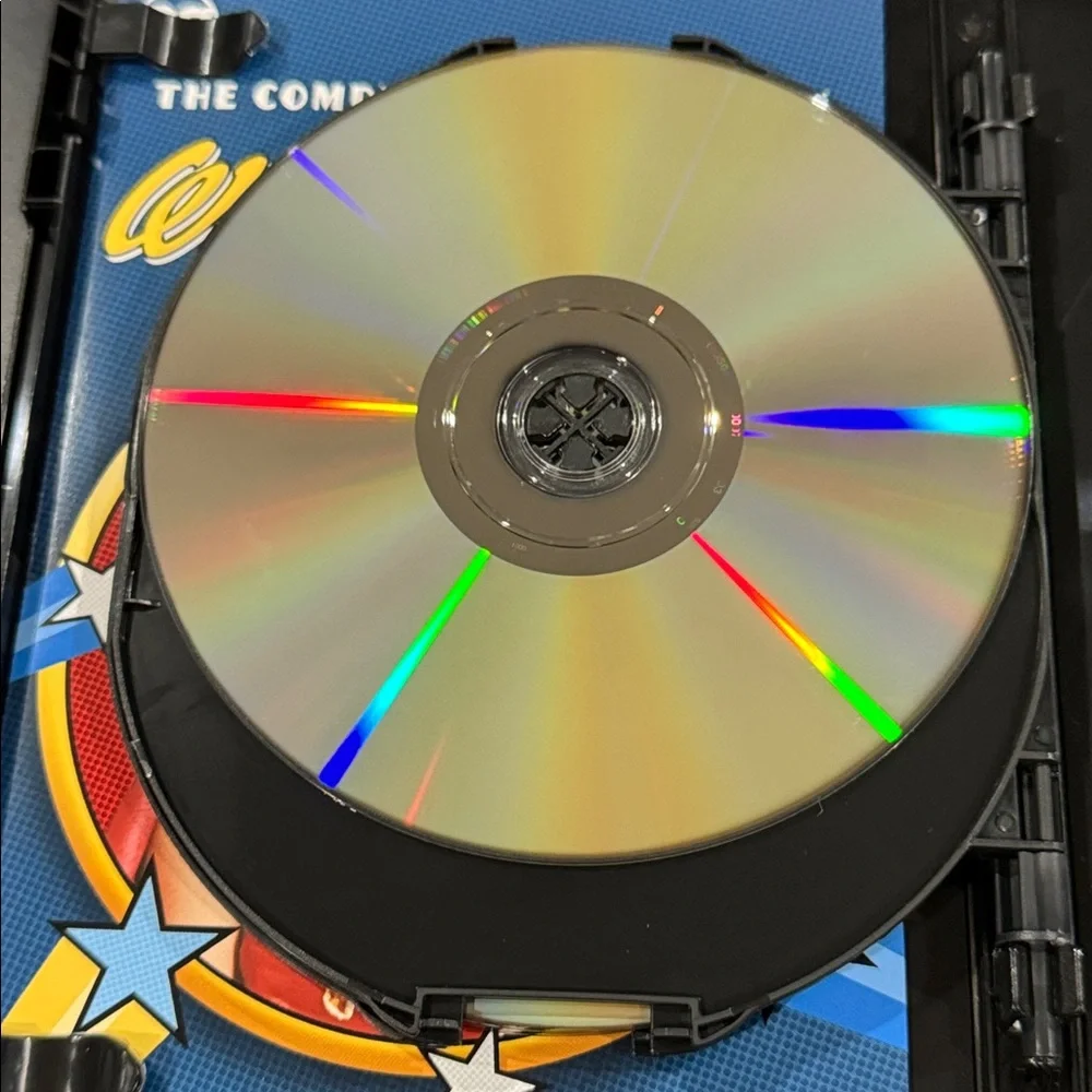 Wonder Woman: The Complete Third Season - DVD Set - Picture 10 of 11